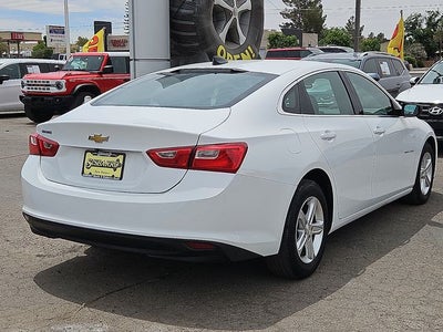 2022 Chevrolet Malibu LS 1LS