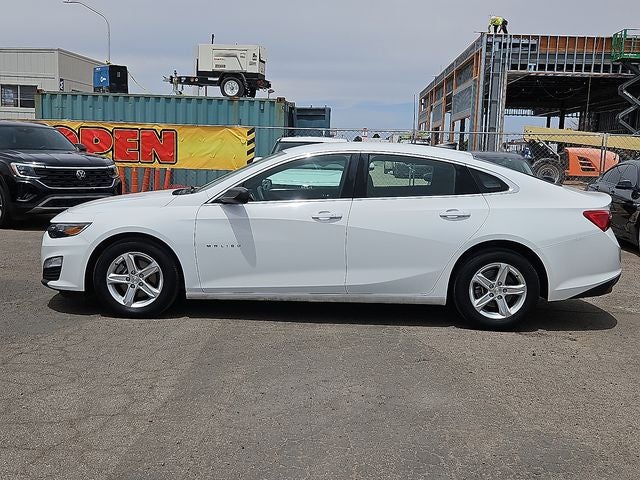 2022 Chevrolet Malibu LS 1LS
