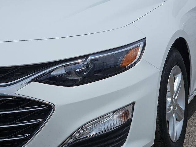 2022 Chevrolet Malibu LS 1LS