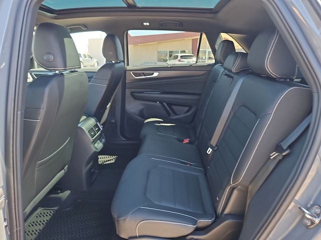 2026 Volkswagen Atlas Cross Sport 2.0T SEL R-Line Black