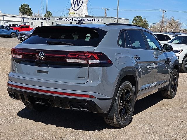 2026 Volkswagen Atlas Cross Sport 2.0T SEL R-Line Black