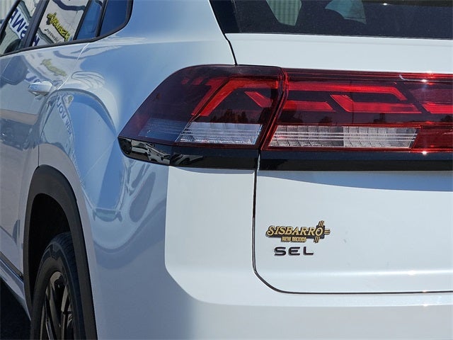 2026 Volkswagen Atlas Cross Sport 2.0T SEL R-Line Black