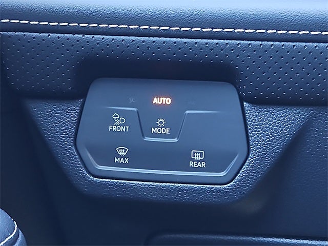 2026 Volkswagen Atlas Cross Sport 2.0T SEL R-Line Black