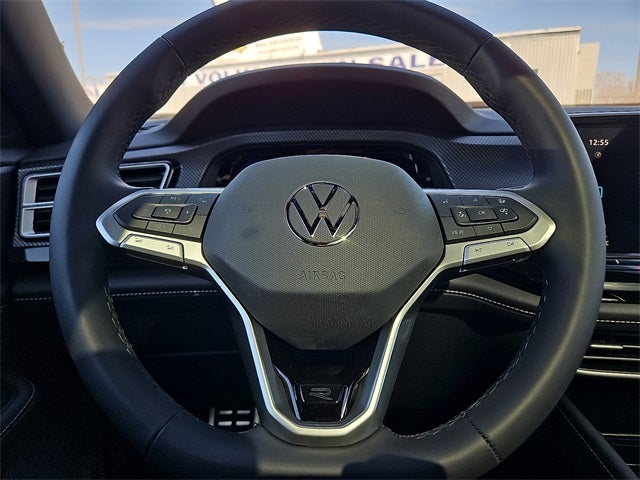 2026 Volkswagen Atlas Cross Sport 2.0T SEL R-Line Black