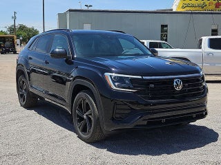 2026 Volkswagen Atlas Cross Sport 2.0T SEL R-Line Black