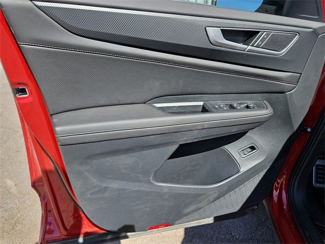 2025 Volkswagen Atlas Cross Sport 2.0T SEL R-Line Black