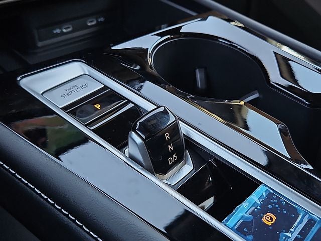 2026 Volkswagen Atlas Cross Sport 2.0T SEL