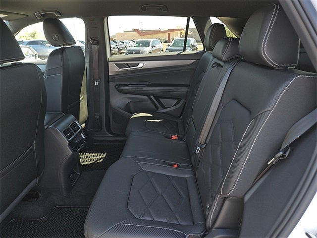 2026 Volkswagen Atlas Cross Sport 2.0T SE