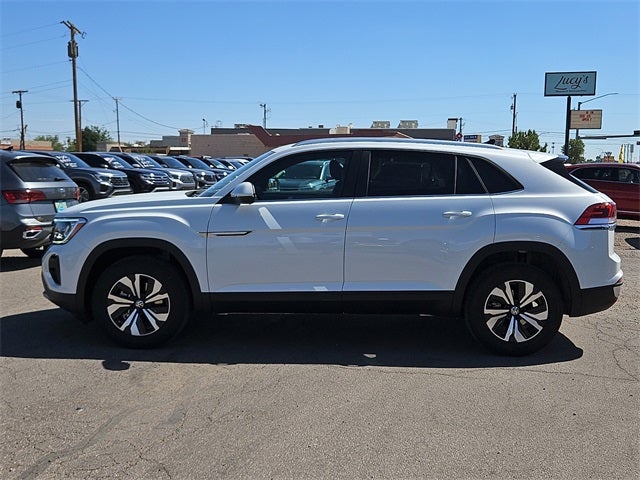 2026 Volkswagen Atlas Cross Sport 2.0T SE