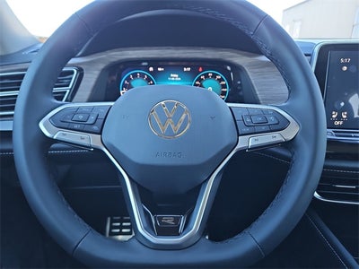 2025 Volkswagen Atlas 2.0T SEL Premium R-Line