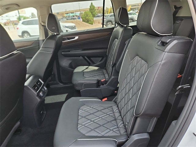 2025 Volkswagen Atlas 2.0T SEL Premium R-Line