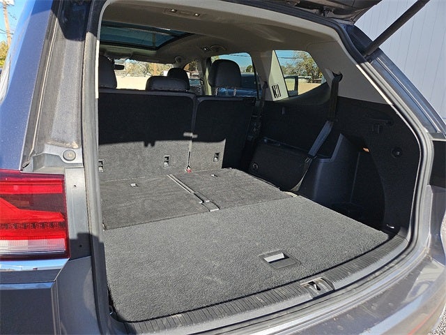 2021 Volkswagen Atlas 3.6L V6 SE w/Technology