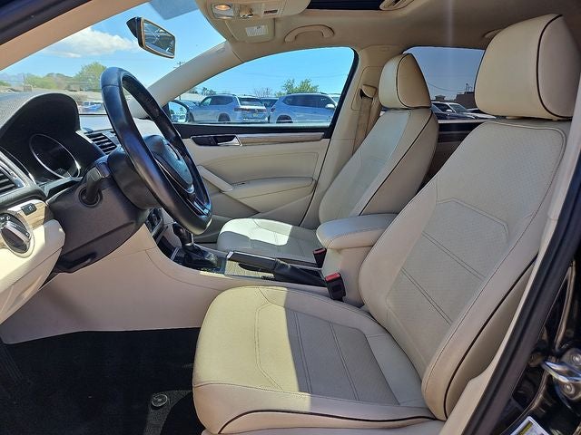 2018 Volkswagen Passat 2.0T SE