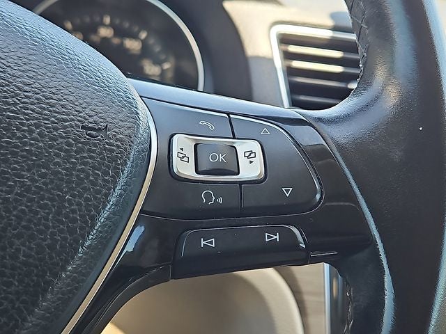 2018 Volkswagen Passat 2.0T SE