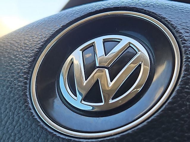 2018 Volkswagen Passat 2.0T SE