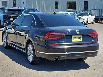 2018 Volkswagen Passat 2.0T SE