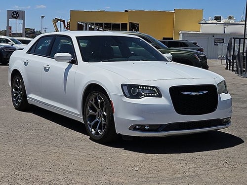 2017 Chrysler 300 S