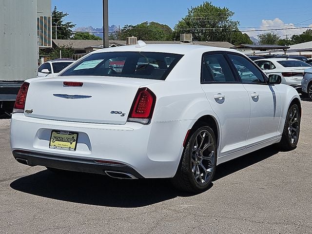2017 Chrysler 300 S