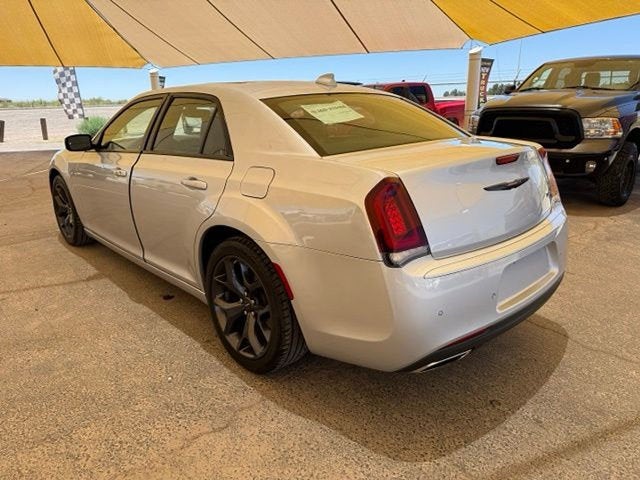 2023 Chrysler 300 S