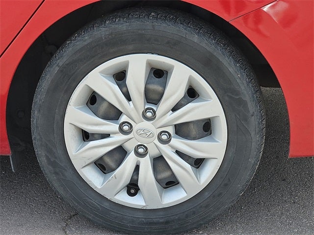 2021 Hyundai Accent SE