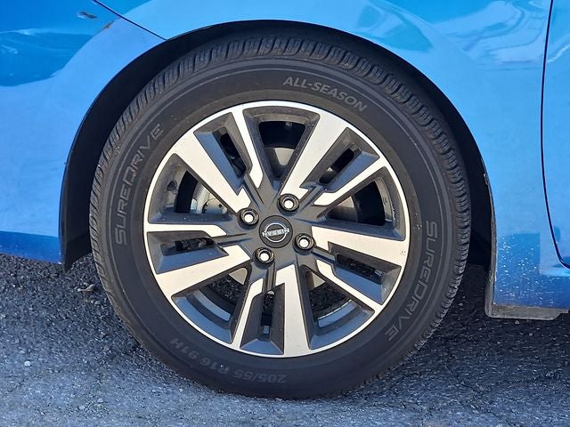 2024 Nissan Versa 1.6 SV