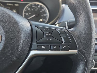 2024 Nissan Versa 1.6 SV