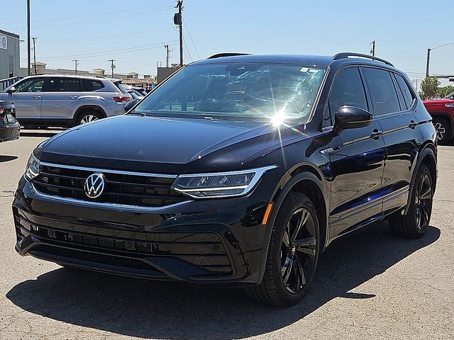 2024 Volkswagen Tiguan 2.0T SE R-Line Black