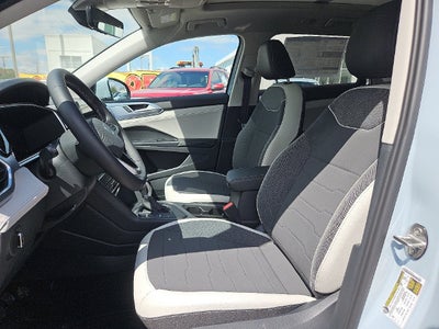 2027 Volkswagen Taos 1.5T SE