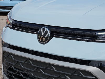 2027 Volkswagen Taos 1.5T SE