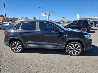2023 Volkswagen Taos 1.5T SE