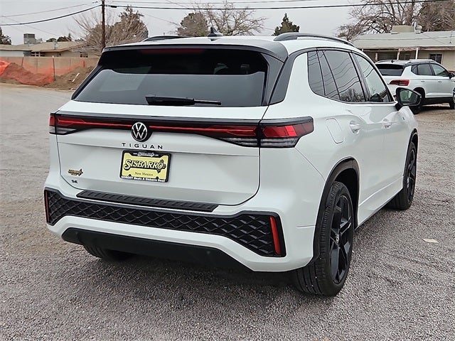 2026 Volkswagen Tiguan 2.0T SE R-Line Black