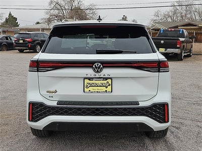 2026 Volkswagen Tiguan 2.0T SE R-Line Black