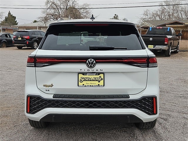 2026 Volkswagen Tiguan 2.0T SE R-Line Black