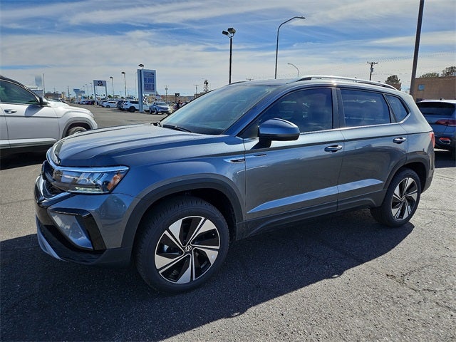 2024 Volkswagen Taos 1.5T SE
