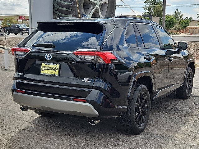 2022 Toyota RAV4 Hybrid SE