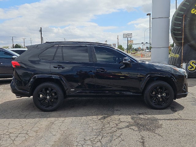 2022 Toyota RAV4 Hybrid SE