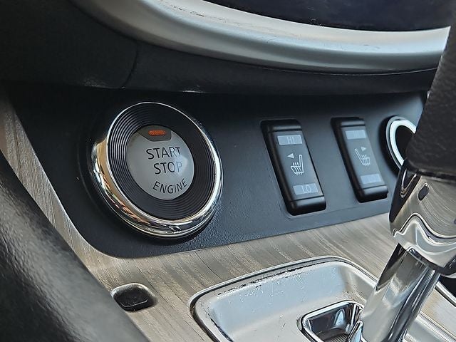 2017 Nissan Murano SV