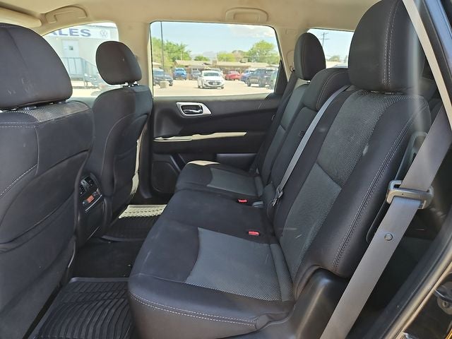 2017 Nissan Pathfinder S