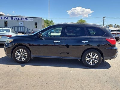 2017 Nissan Pathfinder S