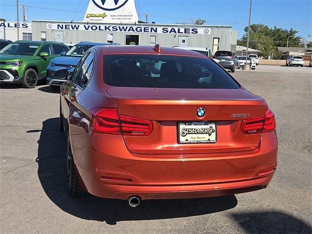2018 BMW 3 Series 320i