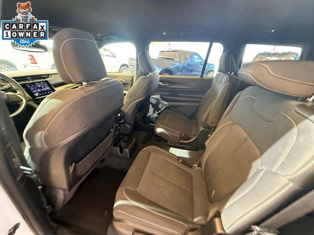 2024 Jeep Grand Cherokee L Laredo 4x4
