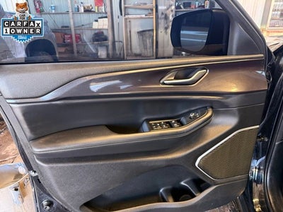 2022 Jeep Grand Cherokee L Laredo 4x4