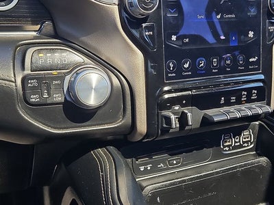 2019 RAM 1500 Limited Crew Cab 4x4 5'7' Box