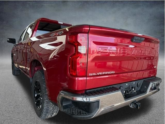 2020 Chevrolet Silverado 1500 4WD Crew Cab Short Bed LT