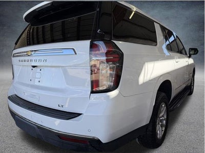 2022 Chevrolet Suburban 2WD LT