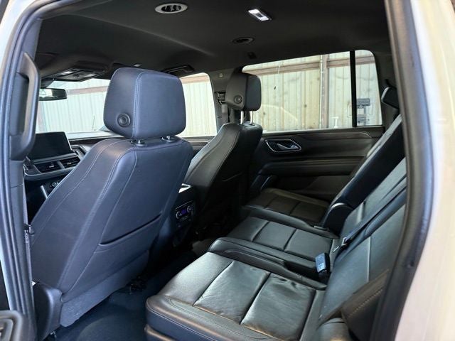 2022 Chevrolet Suburban 2WD LT