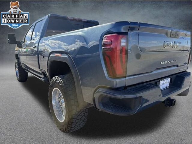 2024 GMC Sierra 2500HD 4WD Crew Cab Standard Bed Denali