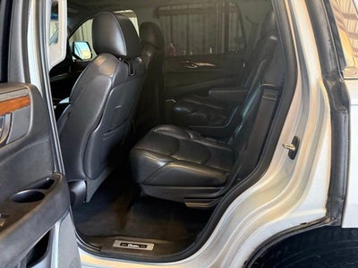 2019 Cadillac Escalade Luxury