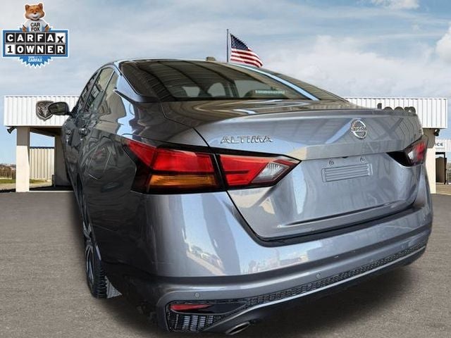 2021 Nissan Altima SR FWD