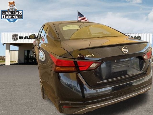2021 Nissan Altima SR FWD
